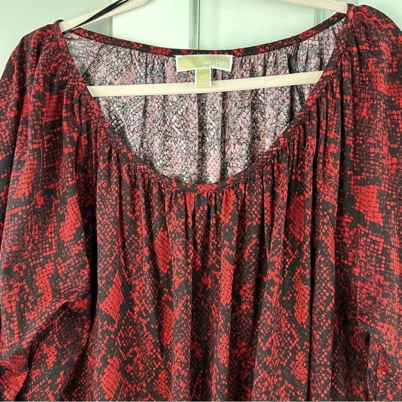 Michael Kors Size 3X Red Snake Print Pull‎ Over Flare Sleeve classic snake print - Picture 7 of 9